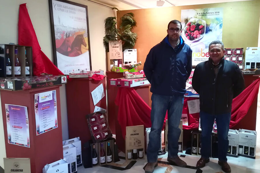 Bodegas del Socorro exhibe su gama de vinos y caldos en la X Feria Agroganadera y Comercial Comarca de Doñana y II Feria Enoberry