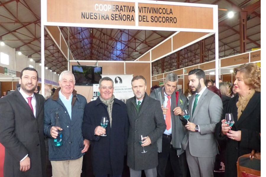 La aceptación de sus vinos y caldos en la X Feria Agroganadera Comarca de Doñana y II Enoberry afianza el posicionamiento de Bodegas del Socorro