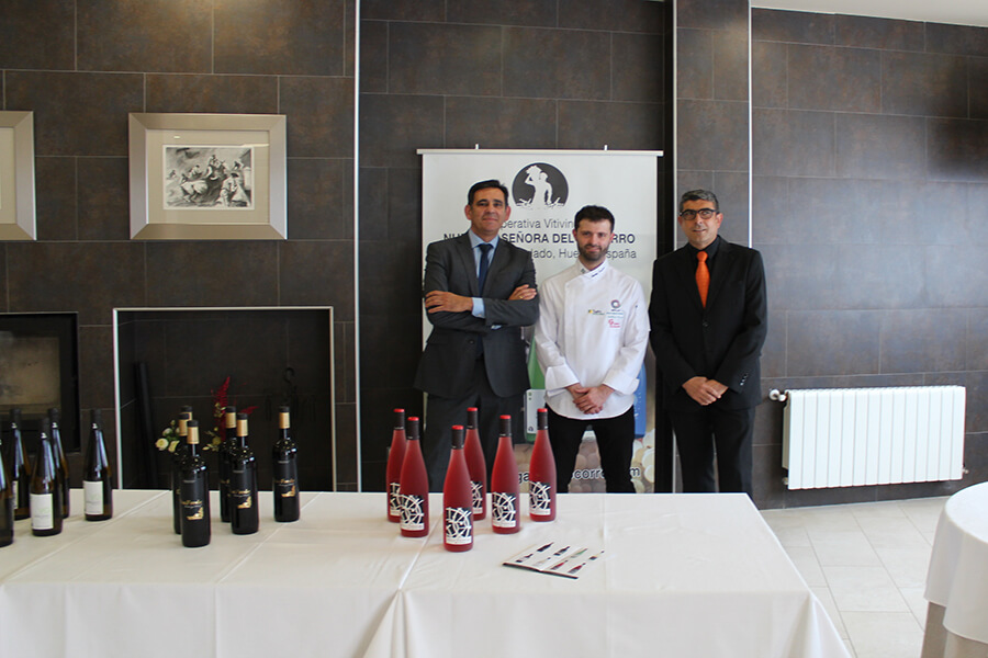 Bodegas del Socorro da la bienvenida al restaurante Experience by Fuster, nueva referencia gastronómica de la Sierra de Huelva