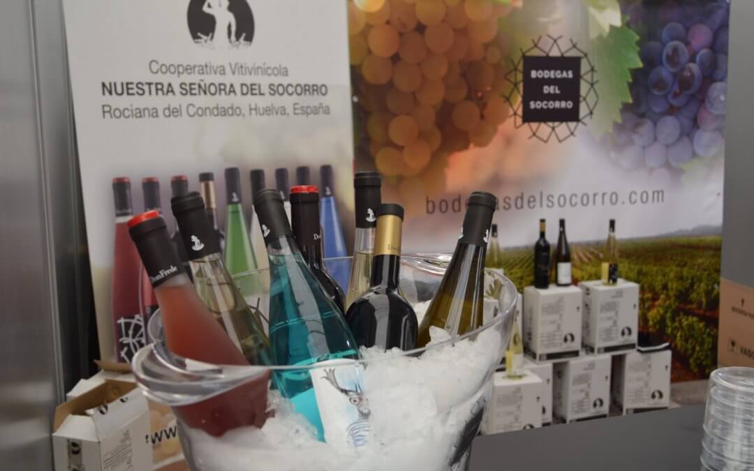 Bodegas del Socorro riega con casi 1.000 litros del mejor vino del Condado la Feria de la Tapa de Huelva