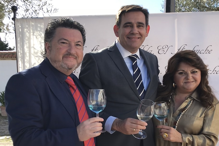 Bodegas del Socorro fortalece la distribución de sus caldos en la provincia de Sevilla