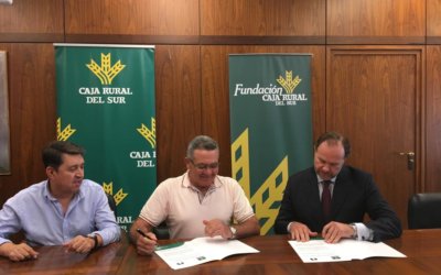 Bodegas del Socorro firma un convenio con la Fundación Caja Rural del Sur para la difusión del cooperativismo y el desarrollo rural